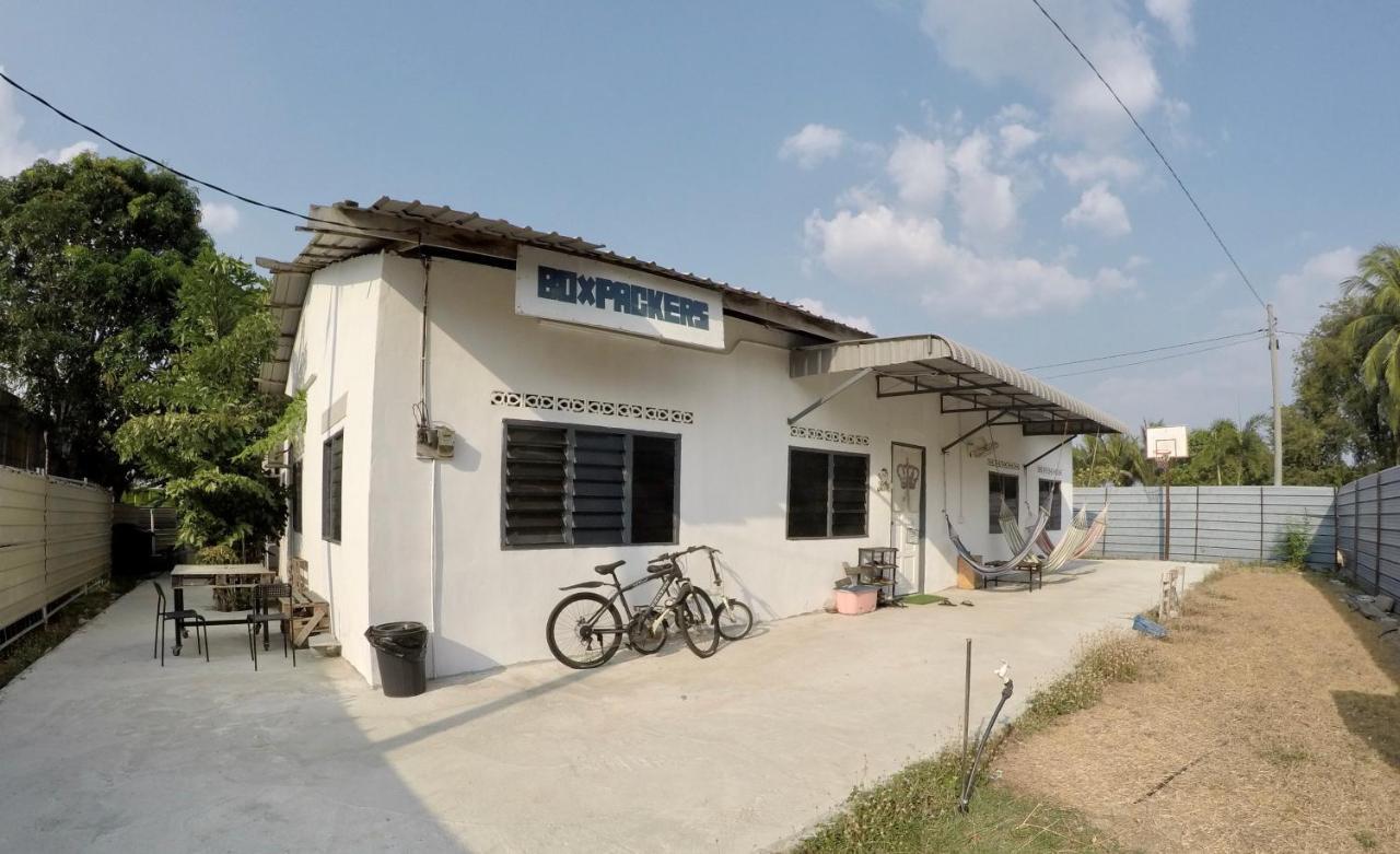 Boxpackers Langkawi Hostel Pantai Cenang  Exterior photo